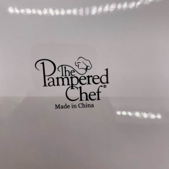 2005 NIB CELEBRATE Pampered Chef Plate 11” - Picture 4 of 6